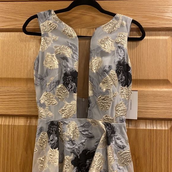 Nicole Bakti Floral Embroidered Jewel Dress - Picture 4 of 11